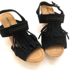 Minnetonka Black Suede Ashley Fringe Wedges
